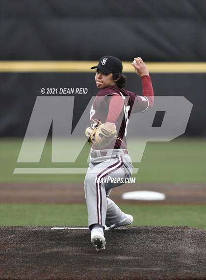 Thumbnail 1 in Lockport vs. Sandburg photogallery.