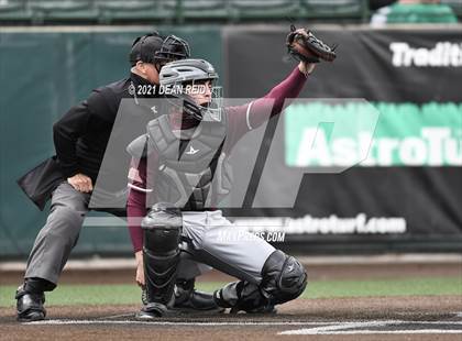 Thumbnail 2 in Lockport vs. Sandburg photogallery.