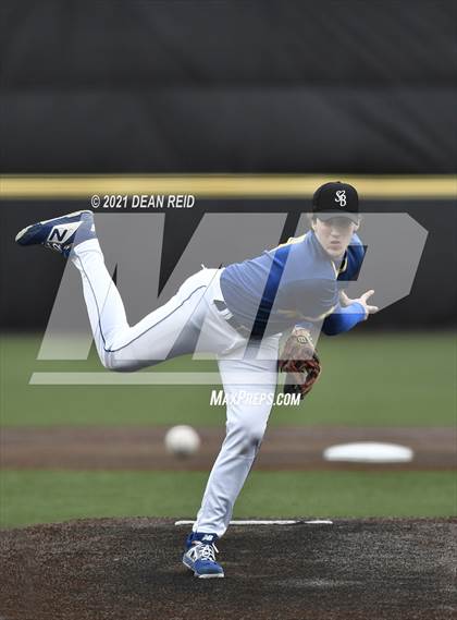 Thumbnail 3 in Lockport vs. Sandburg photogallery.