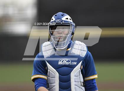 Thumbnail 1 in Lockport vs. Sandburg photogallery.