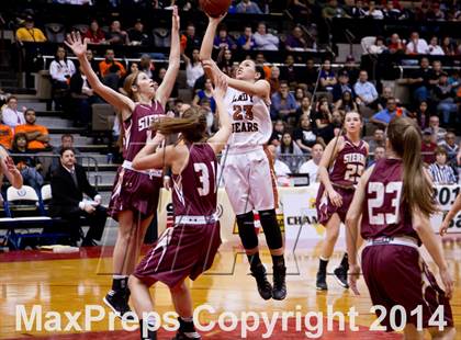 Thumbnail 1 in Selma vs Sierra (CIF CS D3 Final) photogallery.