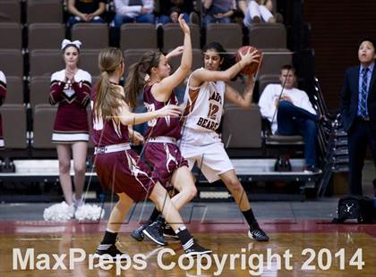 Thumbnail 3 in Selma vs Sierra (CIF CS D3 Final) photogallery.