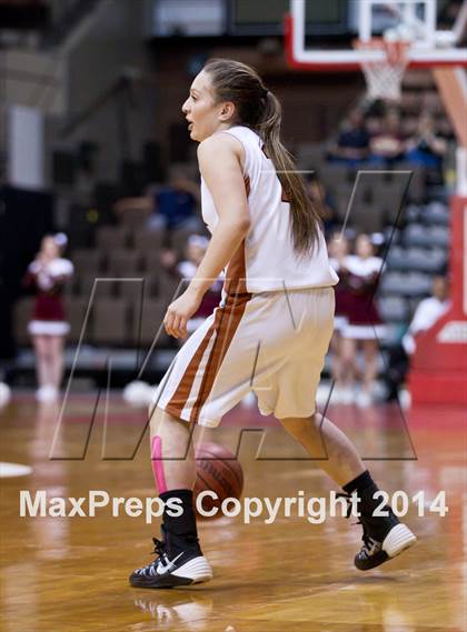 Thumbnail 2 in Selma vs Sierra (CIF CS D3 Final) photogallery.