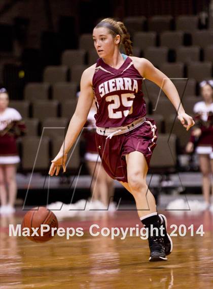 Thumbnail 3 in Selma vs Sierra (CIF CS D3 Final) photogallery.