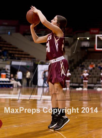Thumbnail 1 in Selma vs Sierra (CIF CS D3 Final) photogallery.