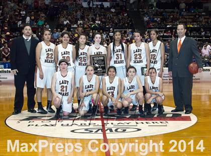 Thumbnail 3 in Selma vs Sierra (CIF CS D3 Final) photogallery.