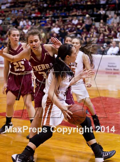 Thumbnail 2 in Selma vs Sierra (CIF CS D3 Final) photogallery.