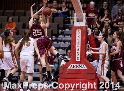 Thumbnail 2 in Selma vs Sierra (CIF CS D3 Final) photogallery.