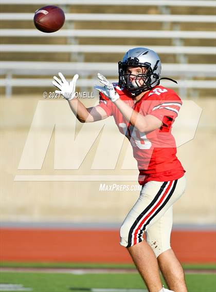 Thumbnail 2 in Marcus @ Coppell (B Teams) photogallery.