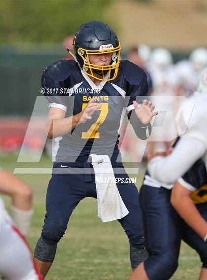 Thumbnail 3 in Beckman Patriots vs Crean Lutheran Saints photogallery.