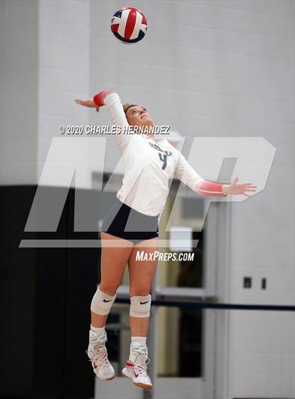 Thumbnail 2 in Madisonville vs Giddings (UIL 4A Area Playoff) photogallery.