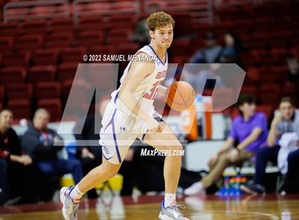 Thumbnail 1 in Milford vs. Humphrey/Lindsay Holy Family photogallery.