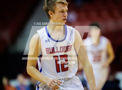 Thumbnail 1 in Milford vs. Humphrey/Lindsay Holy Family photogallery.