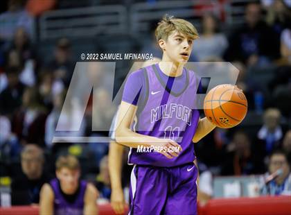 Thumbnail 1 in Milford vs. Humphrey/Lindsay Holy Family photogallery.