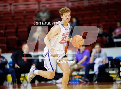 Thumbnail 2 in Milford vs. Humphrey/Lindsay Holy Family photogallery.