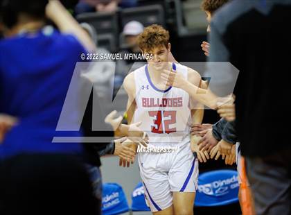 Thumbnail 1 in Milford vs. Humphrey/Lindsay Holy Family photogallery.