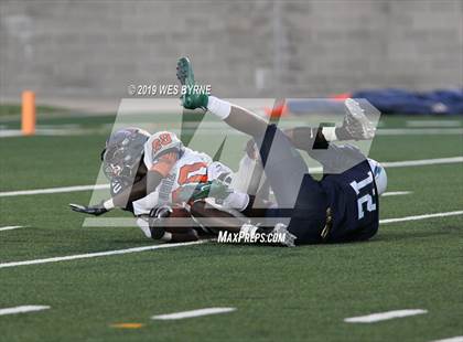 Thumbnail 3 in Glenn @ McNeil photogallery.