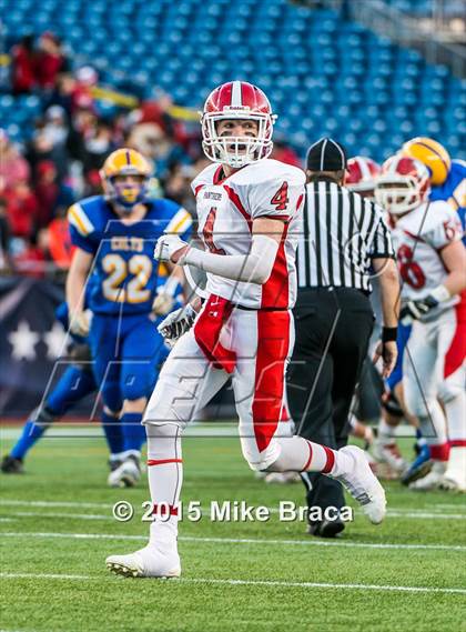 Thumbnail 1 in Holliston vs. Chicopee Comp (MIAA Division 4 Final) photogallery.