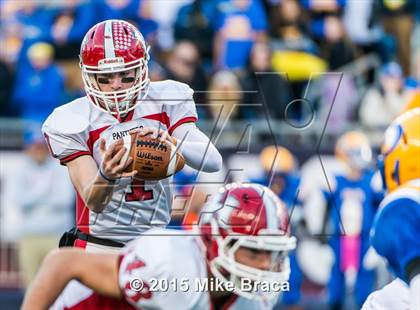 Thumbnail 1 in Holliston vs. Chicopee Comp (MIAA Division 4 Final) photogallery.