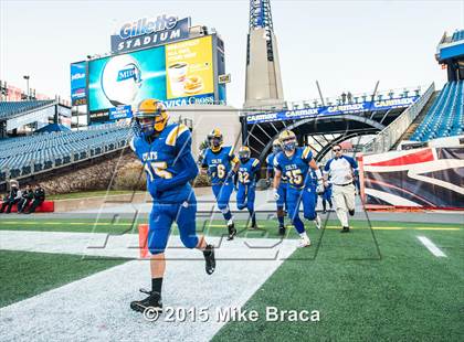 Thumbnail 3 in Holliston vs. Chicopee Comp (MIAA Division 4 Final) photogallery.
