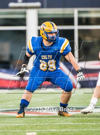 Thumbnail 3 in Holliston vs. Chicopee Comp (MIAA Division 4 Final) photogallery.