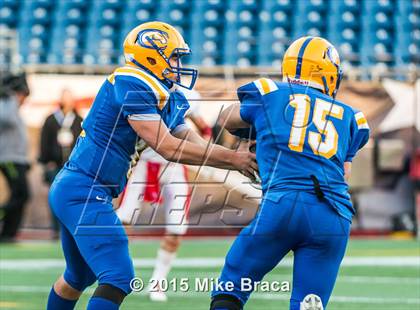 Thumbnail 3 in Holliston vs. Chicopee Comp (MIAA Division 4 Final) photogallery.