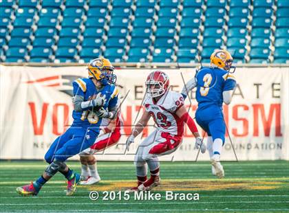 Thumbnail 2 in Holliston vs. Chicopee Comp (MIAA Division 4 Final) photogallery.