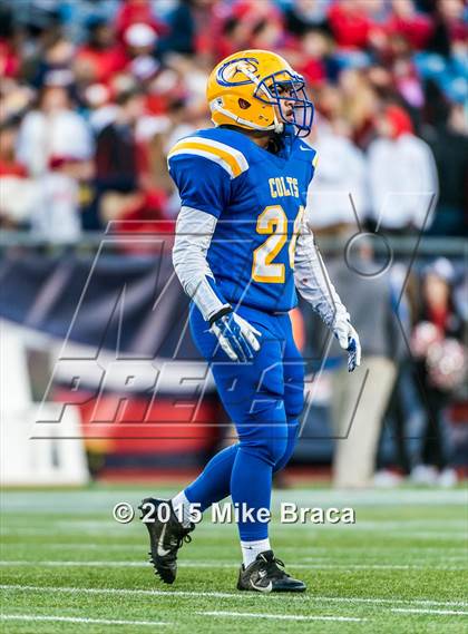 Thumbnail 2 in Holliston vs. Chicopee Comp (MIAA Division 4 Final) photogallery.