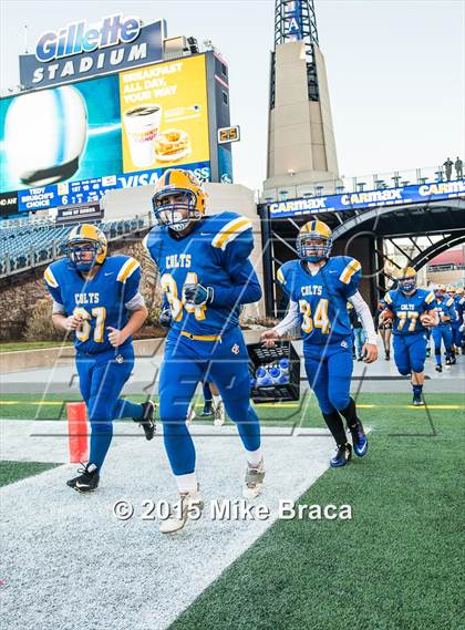 Thumbnail 3 in Holliston vs. Chicopee Comp (MIAA Division 4 Final) photogallery.