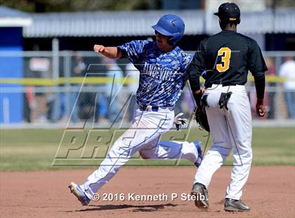 Thumbnail 1 in Mandeville vs. East St. John (SCC Tournament) photogallery.