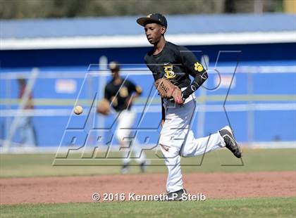 Thumbnail 3 in Mandeville vs. East St. John (SCC Tournament) photogallery.