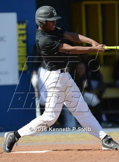 Thumbnail 1 in Mandeville vs. East St. John (SCC Tournament) photogallery.
