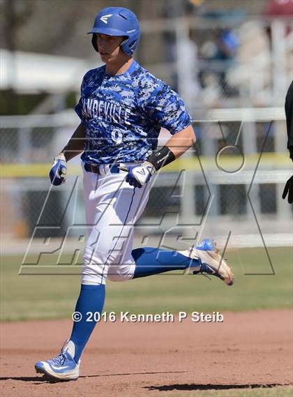 Thumbnail 2 in Mandeville vs. East St. John (SCC Tournament) photogallery.