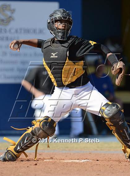 Thumbnail 1 in Mandeville vs. East St. John (SCC Tournament) photogallery.