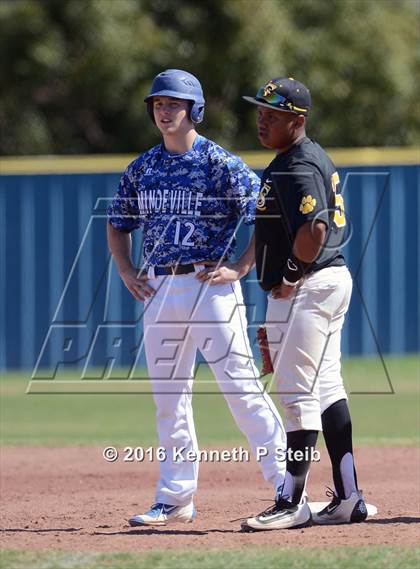 Thumbnail 1 in Mandeville vs. East St. John (SCC Tournament) photogallery.