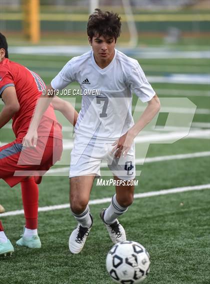 Thumbnail 3 in Lee [Robert E.] vs O'Connor (UIL 6A Bi-District Playoff) photogallery.