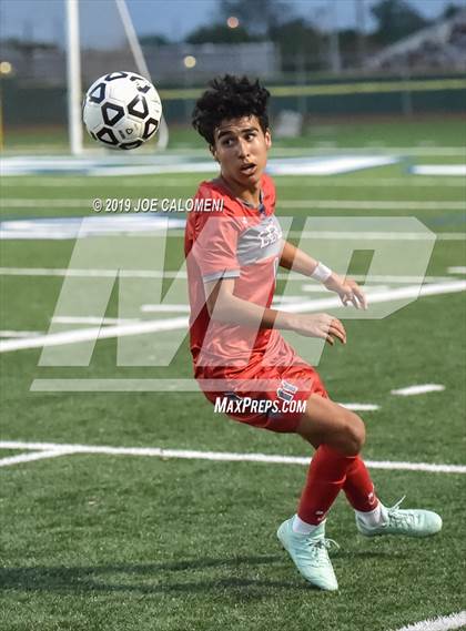 Thumbnail 3 in Lee [Robert E.] vs O'Connor (UIL 6A Bi-District Playoff) photogallery.