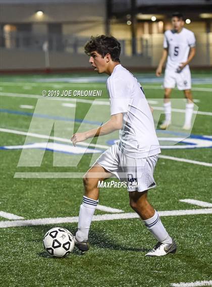 Thumbnail 1 in Lee [Robert E.] vs O'Connor (UIL 6A Bi-District Playoff) photogallery.