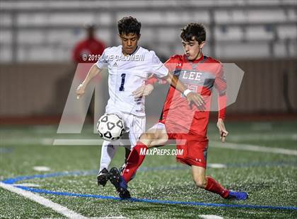 Thumbnail 3 in Lee [Robert E.] vs O'Connor (UIL 6A Bi-District Playoff) photogallery.