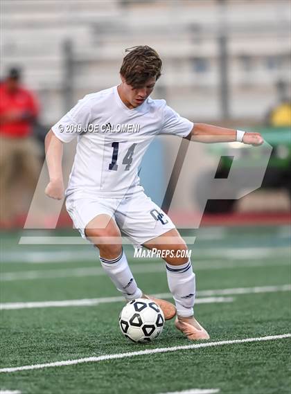 Thumbnail 3 in Lee [Robert E.] vs O'Connor (UIL 6A Bi-District Playoff) photogallery.
