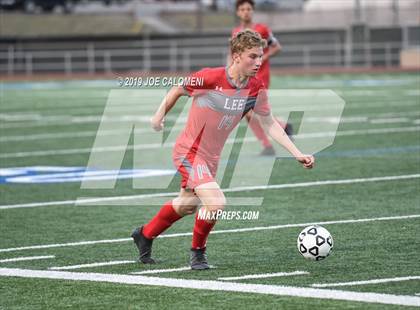 Thumbnail 3 in Lee [Robert E.] vs O'Connor (UIL 6A Bi-District Playoff) photogallery.