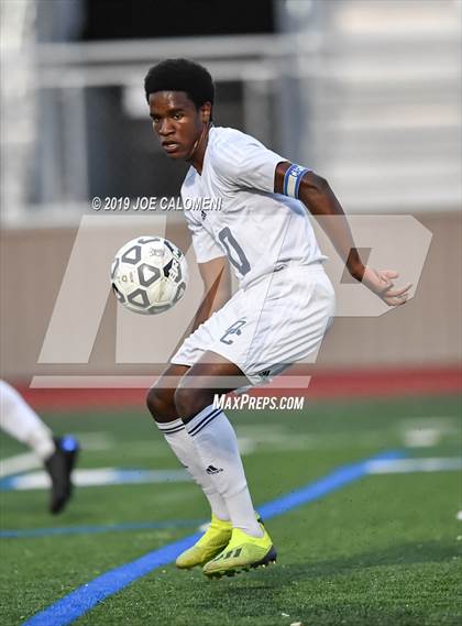 Thumbnail 2 in Lee [Robert E.] vs O'Connor (UIL 6A Bi-District Playoff) photogallery.
