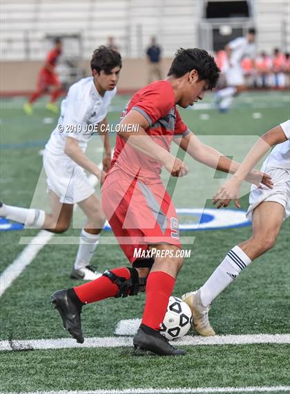 Thumbnail 1 in Lee [Robert E.] vs O'Connor (UIL 6A Bi-District Playoff) photogallery.