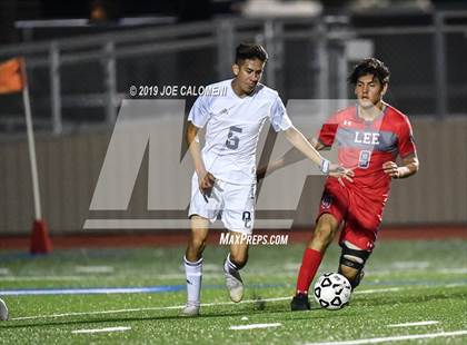 Thumbnail 1 in Lee [Robert E.] vs O'Connor (UIL 6A Bi-District Playoff) photogallery.
