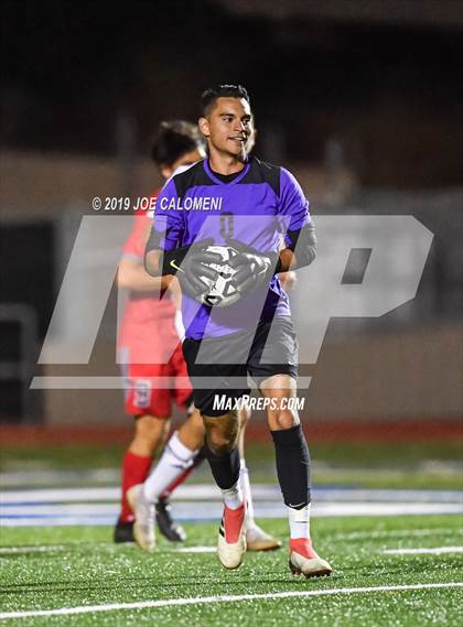 Thumbnail 1 in Lee [Robert E.] vs O'Connor (UIL 6A Bi-District Playoff) photogallery.