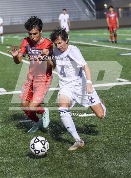 Thumbnail 2 in Lee [Robert E.] vs O'Connor (UIL 6A Bi-District Playoff) photogallery.