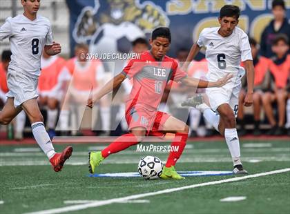 Thumbnail 1 in Lee [Robert E.] vs O'Connor (UIL 6A Bi-District Playoff) photogallery.
