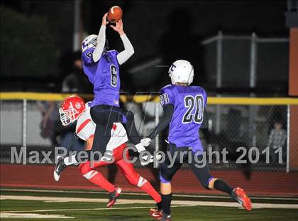 Thumbnail 2 in St. Johns vs. Northwest Christian (AIA D5 Semifinal) photogallery.
