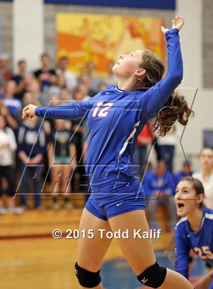 Thumbnail 3 in Hale Ray vs Cromwell (Shoreline Semifinal) photogallery.