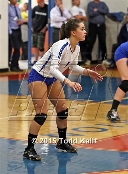 Thumbnail 2 in Hale Ray vs Cromwell (Shoreline Semifinal) photogallery.